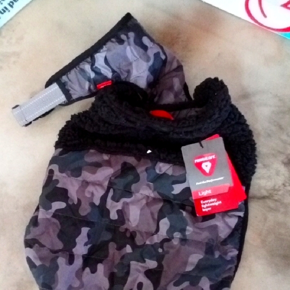 Pawslife Camouflage Dog Jacket - Picture 1 of 4